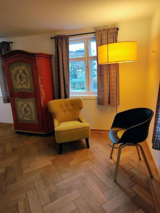 Ferienwohnung Resl - Geschmackvoll Renoviert & Zentral Im Historischen Schindelhaus Oberstaufen Kültér fotó